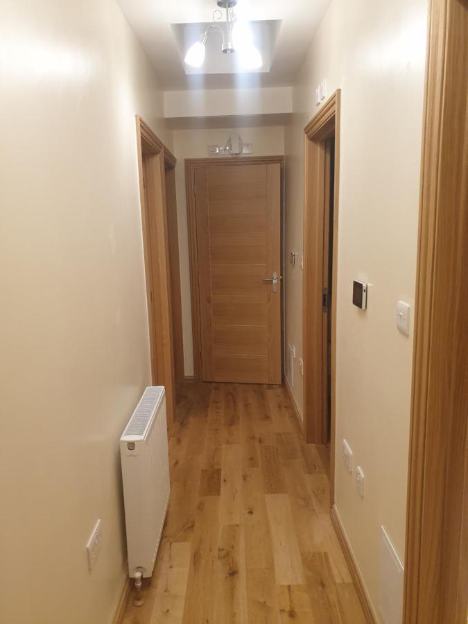 Wanstead London Luxury 3 Bedroom 2 Bathrooms Flat 1 Min To Redbridge Station Free Parking & Wifi מראה חיצוני תמונה